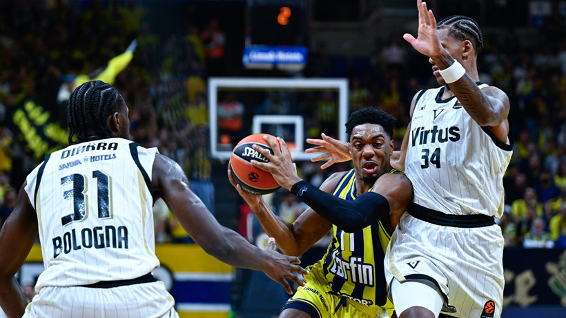 Fenerbahçe Tarfin EuroLeague'e galibiyetle başladı - Resim : 1