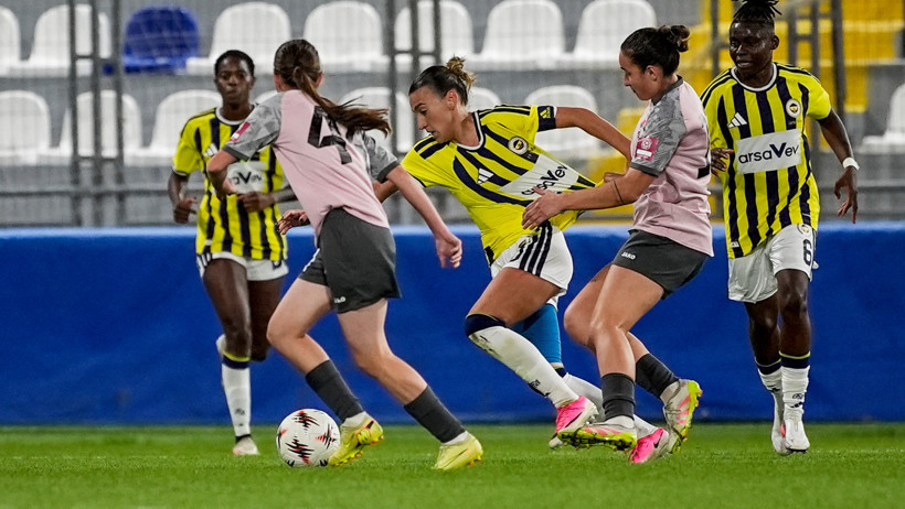 Fenerbahçe UEFA Kadınlar Avrupa Kupası'nda son 16'ya yükseldi - Resim : 2