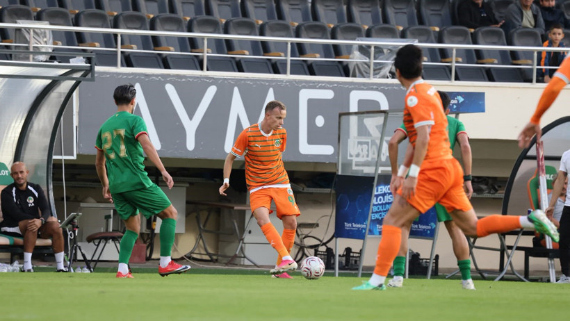 Alanyaspor Amedspor'u 4 golle mağlup etti - Resim : 1