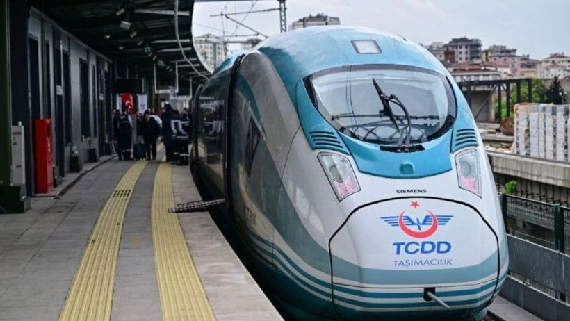 Bakan Uraloğlu müjdeyi verdi: 4 saatlik yol 1,5 saate düşüyor - Resim: 7