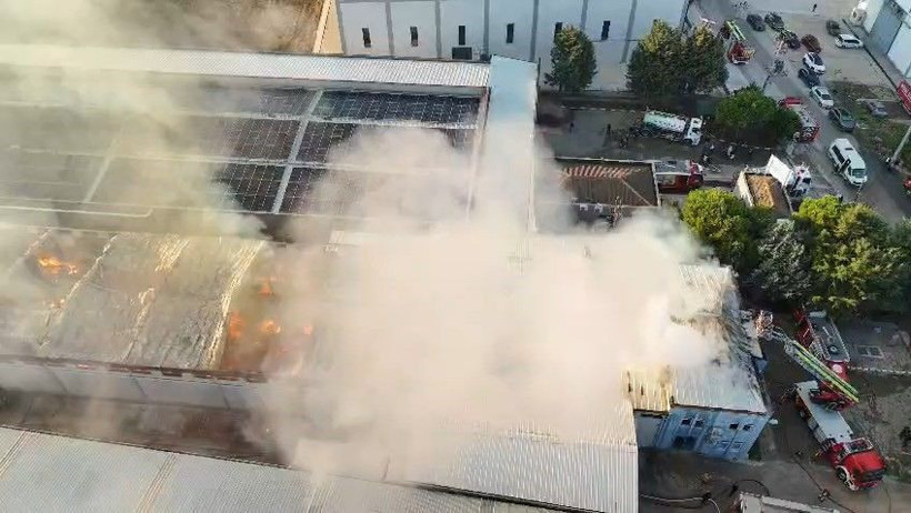 Bursa’da siyah dumanlar gökyüzünü kapladı: Kepçe ve tanker desteği istendi - Resim: 3