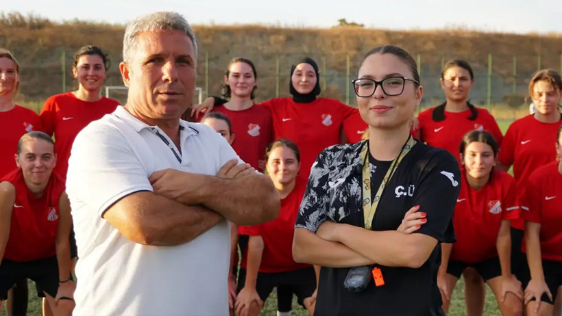 Tekirdağ'da baba-kız futbol takımını birlikte çalıştırıyor - Resim : 2