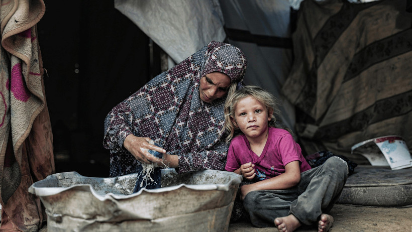 Gazze’de geriye ölüm, açlık ve enkaz kaldı: 7 Ekim’in üzerinden 3 yıl geçti - Resim : 4