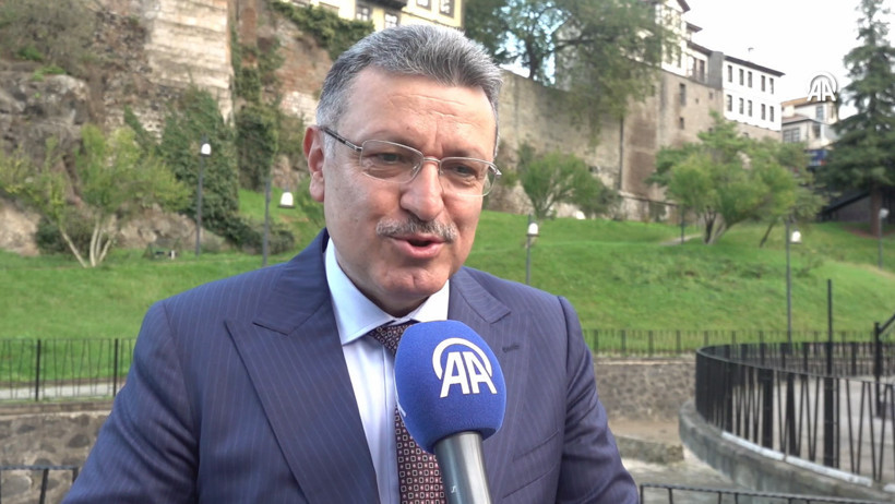 Ahmet Metin Genç’ten Mısır Milli Takımı Teknik Direktörü Hüsam Hasan’a Trabzon daveti - Resim : 1