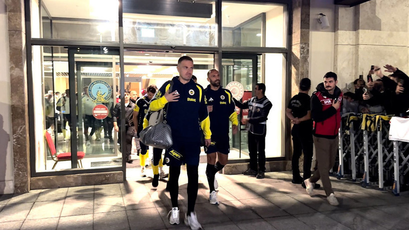 Fenerbahçe Rize'ye geldi: Taraftarlardan coşkulu karşılama - Resim : 1