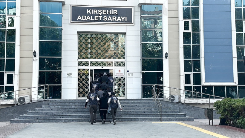 Tıkladığı ilan hayatını Karartıyordu: Kırşehir'de milyonluk vurgun şebekesi tutuklandı - Resim : 2