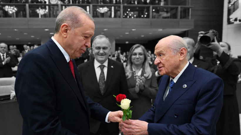 Bahçeli'nin "Yasamada MHP" sözlerine AK Parti'den dikkat çeken yanıt - Resim : 1