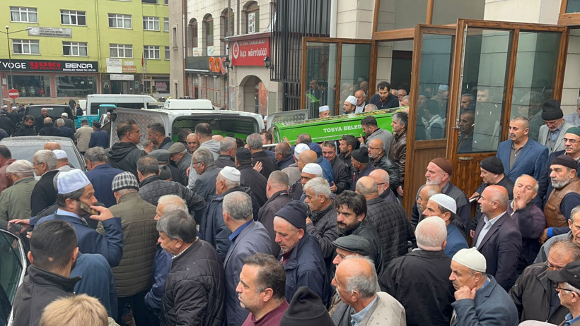 Köyün İrfan Hoca’sına veda: Zanlı dehşet anlarını tek tek anlattı - Resim : 1