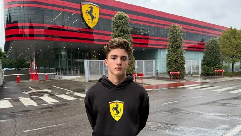 Alp Aksoy'dan tarihi başarı: Ferrari Akademisi'ne seçildi - Resim : 1
