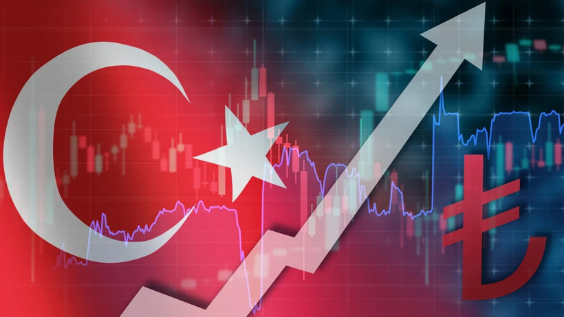 Mahfi Eğilmez ekonomideki acı gerçeği anlattı: Büyüme var refah yok - Resim : 1