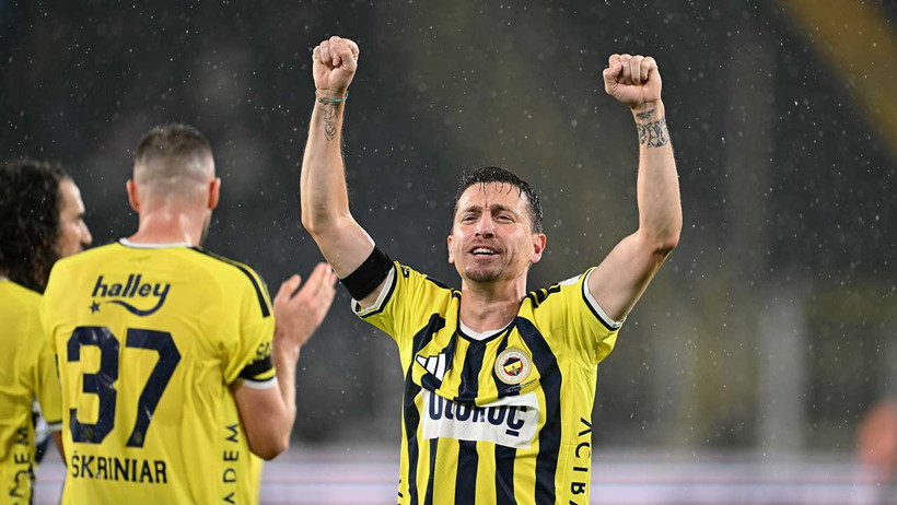 Mert Hakan Yandaş 568 gün sonra sahalara geri döndü - Resim : 3