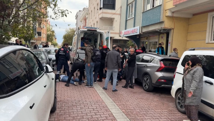 Avcılar’da inanılmaz takip: Sürücüyü evine kadar takip edip bıçakladılar - Resim : 3