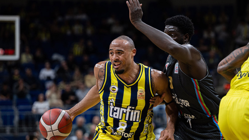Fenerbahçe evinde Aliağa Petkim Spor’a 82-77 mağlup oldu - Resim : 2