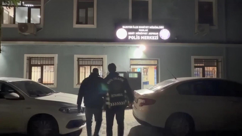 &lsquo;Baba &ccedil;abuk&rsquo;: Saldırıya uğrayan ara&ccedil;taki feryat y&uuml;rek burktu - Resim : 1