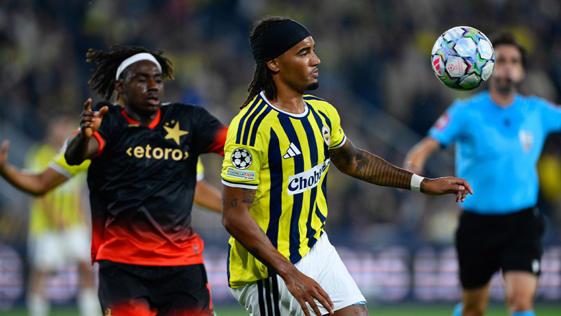 Fenerbahçe 90'da galibiyeti kaçırdı: Slavia Prag 2-0'dan geri geldi - Resim : 1