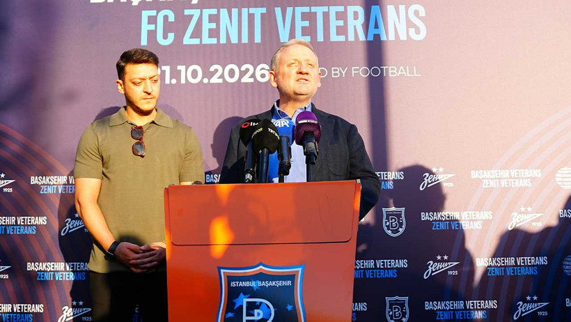 Başakşehir veteranları Zenit'i dostluk maçında 3-2 yendi - Resim : 4