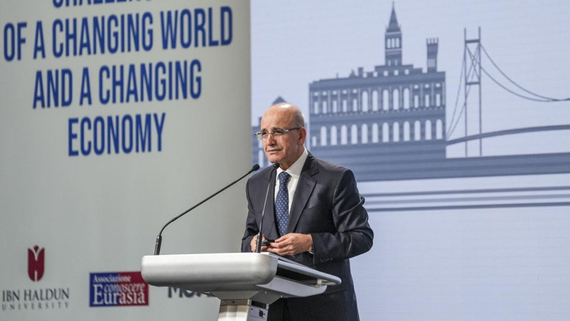Mehmet Şimşek yatırımcıları ‘iş dünyası dostuyuz’ diyerek ikna etmeye çalıştı - Resim : 1