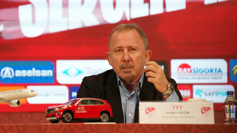 Sergen Yalçın’a tepkiler dinmiyor: “2 yıl daha çöpe gitti” - Resim : 1