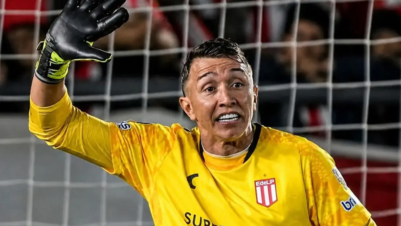 Fernando Muslera üç penaltı kurtardı: Estudiantes’i finale taşıdı - Resim : 1