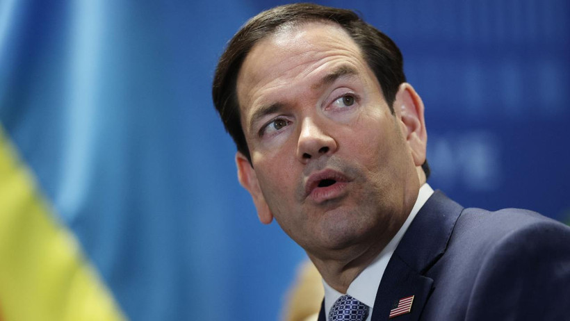 Trump Küba'yı tehdit etti, Rubio CIA ile işbirliğine çağırdı - Resim : 1