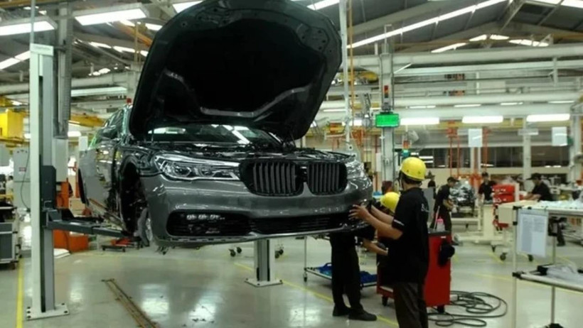 BMW 8 bin çalışanıyla yollarını ayıracak: Tazminat 650 bin euroyu aşıyor - Resim : 2