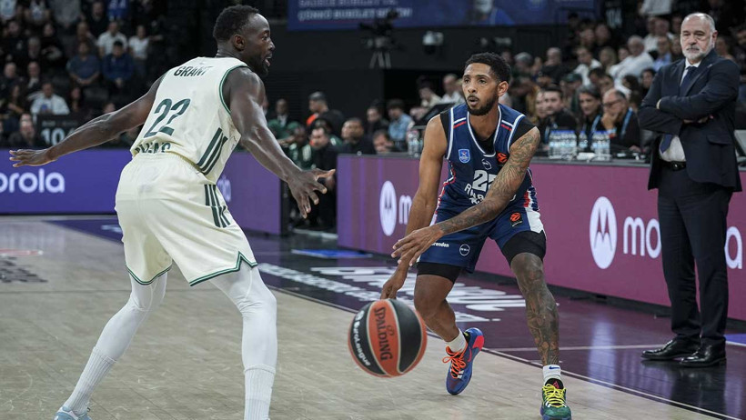 Anadolu Efes Panathinaikos'u farklı mağlup etti: 83-68 - Resim : 3