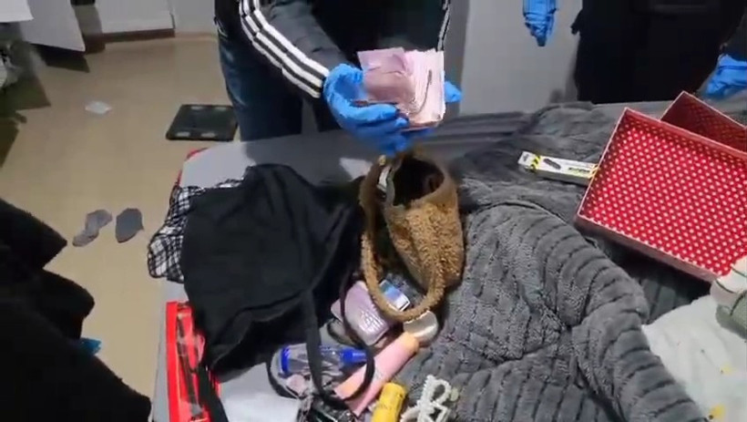 Sevgililer G&uuml;n&uuml;'nde 'aşk b&uuml;y&uuml;s&uuml;' tuzağı: Milyonluk vurgun g&uuml;n y&uuml;z&uuml;ne &ccedil;ıkarıldı - Resim : 1