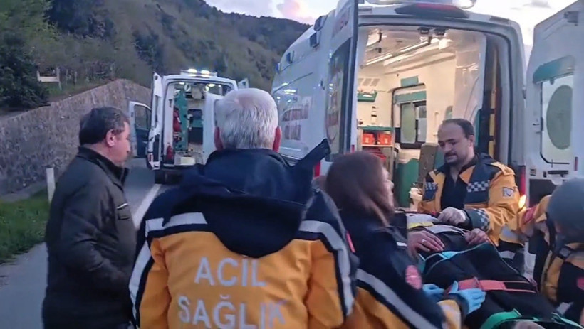 Orman personelini taşıyan araç takla attı: 3 yaralı - Resim : 4