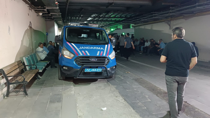 Görenler suya atladı ama mucize gerçekleşmedi: Hastaneden acı haber geldi - Resim : 2