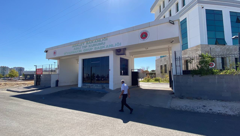 Eğlenmeye geldiler, ölümle ayrıldılar: Diyarbakır’da restoranda kanlı kavga - Resim : 1