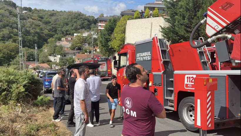 Kurutma makinesi bomba gibi patladı: Balkonda kurtarılmayı beklediler - Resim: 9