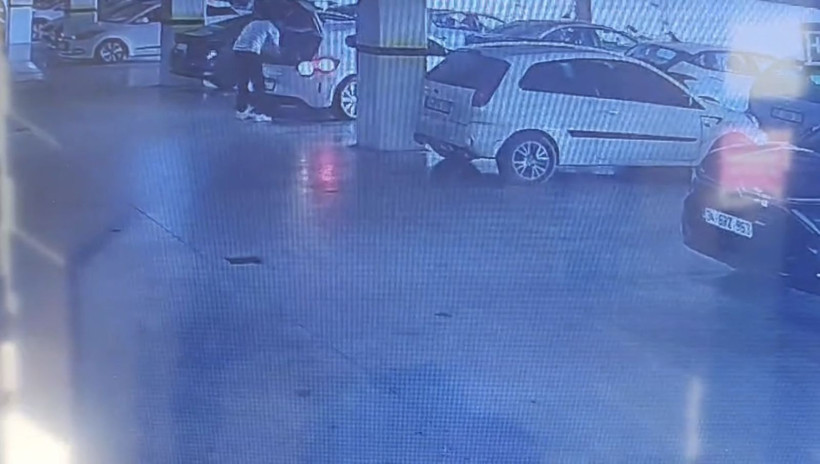 Kağıthane’de insanlık dışı vahşet: Sırtlarında naylon eritildi - Resim: 2
