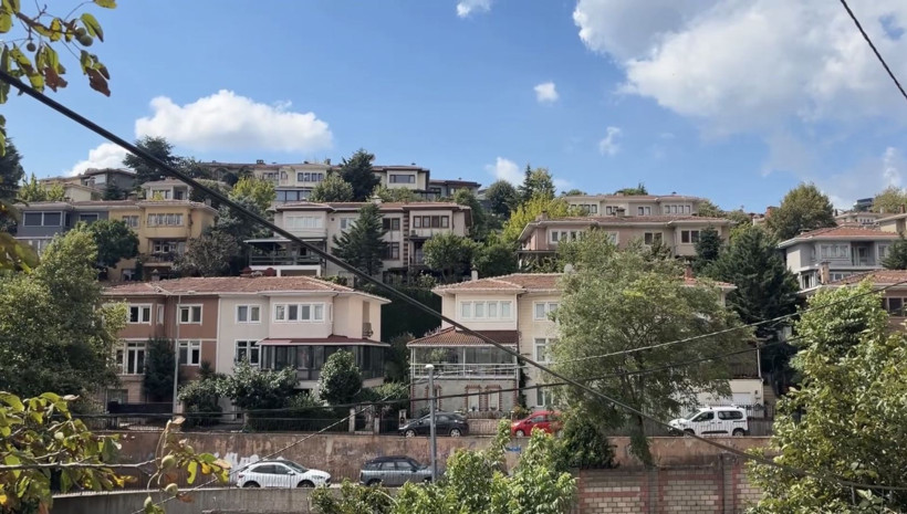 Üsküdar’daki villada silah sesleri: Ünlü yazar evinde ölü bulundu: Eski eşi polisi aradı - Resim: 6
