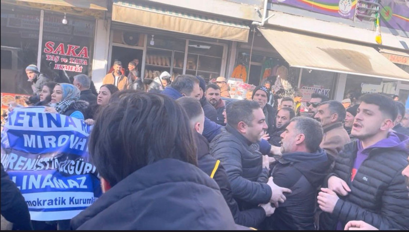 Belediye başkanı ve 48 kişi gözaltına alındı: Mardin'den sonra Iğdır'da karıştı - Resim : 1