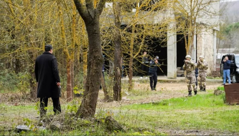 Eşref Rüya’da dram zirvede: Gizemli defter açığa çıkardı: Eşref ile Nisan aşkı bitiyor mu? - Resim: 5