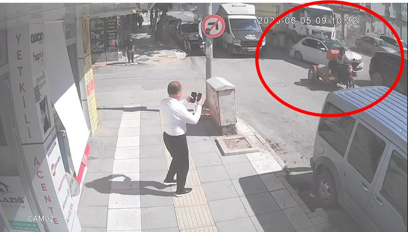 Elazığ bu kazayı konuşuyor: Freni boşalan kamyon 10 aracı biçti: 5 yaralı - Resim : 3