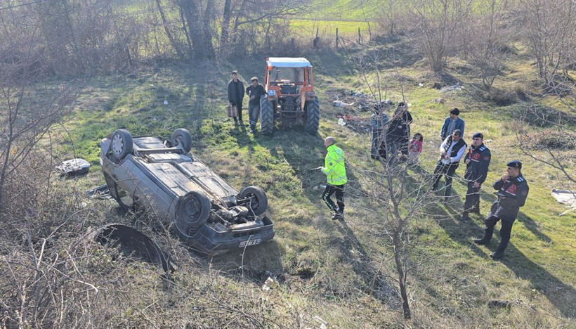 Bir s&uuml;r&uuml;c&uuml;n&uuml;n hatası diğerini şarampole attı - Resim : 2
