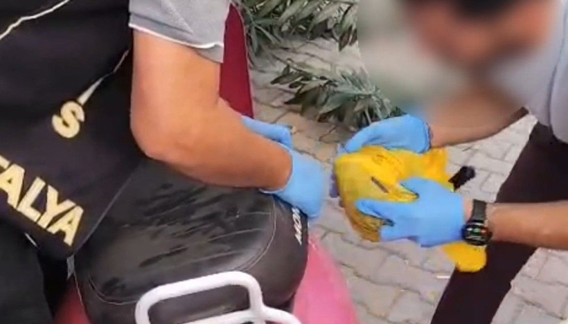 Filmleri aratmayan soygun: Kasalar dereye altınlar koltuğa: Milyonluk vurgunun detayları - Resim: 4