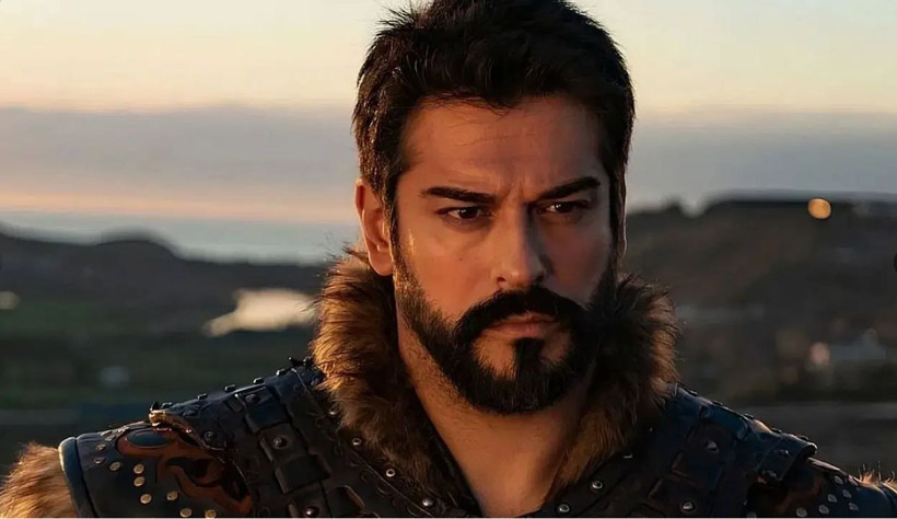 Burak Özçivit'in 35 milyonluk yeni oyuncağı! Etiler trafiğinde görüntülendi… - Resim: 6