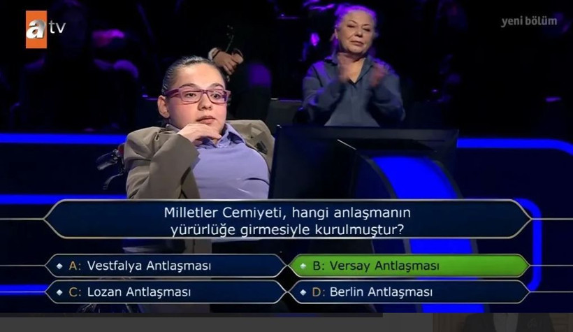 Kim Milyoner Olmak İster'de basit soru kabusu! Türk alfabesini unutan yarışmacı şoke etti! Oktay Kaynarca'nın yüz ifadesi her şeyi özetledi - Resim: 27