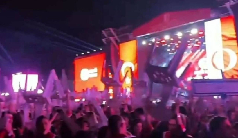 ODTÜ'deki rektör protestosundan Athena Gökhan da nasibini aldı: Şaşırdı, neden olduğunu anlamadı - Resim : 2