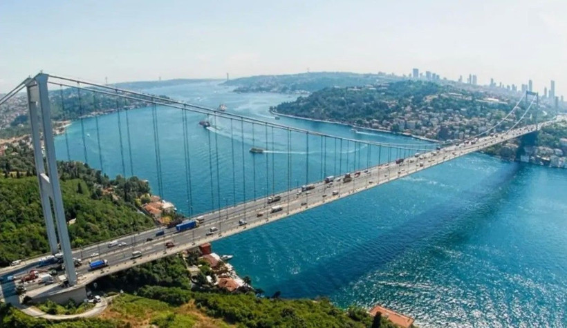 Boğazdaki binlerce yapı tek tek yıkılacak: Ünlülerin evleri de var - Resim: 2