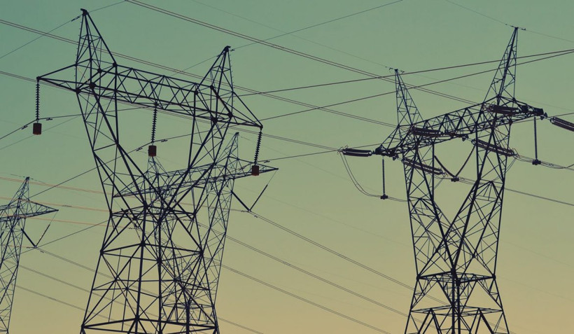 Elektrik fiyatlarında sert dalgalanma: Spot piyasada tavan 4 bin 500 TL’ye çıktı - Resim : 1