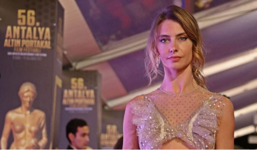 Sanat dünyası şaşkın: Tuba Ünsal’ın eski eşine vefası herkesi hayran bıraktı… Sare artık ortak - Resim: 1