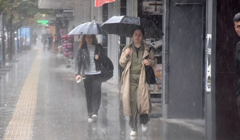 Meteoroloji’den 3 günlük kritik uyarı: Şiddetli sağanak ve fırtına hangi illeri vuracak? - Resim: 19