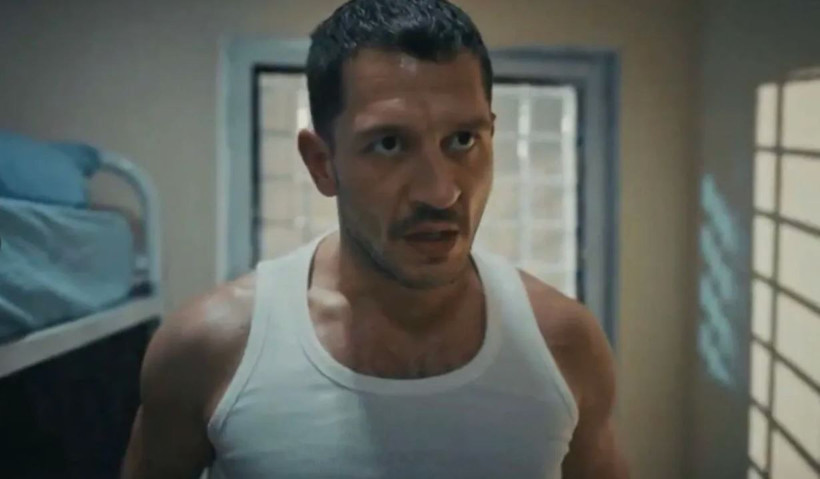 Yeraltı dizisinin Bozo’su Uraz Kaygılaroğlu kız arkadaşıyla Kadıköy’de yakalandı: Panik anları kameralara yansıdı - Resim: 10