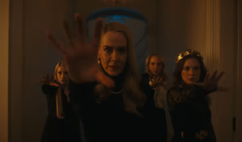 13’üncü sezon çıktı: American Horror Story listeleri kasıp kavurdu - Resim: 13