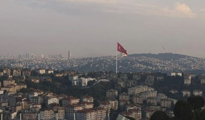 Lamine Yamal sevgilisiyle geldi: İstanbul paylaşımı yaptı - Resim : 1