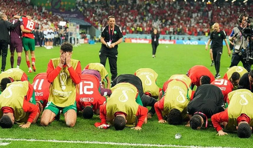 Fas’ın inancı tekrardan tarih yazdı: Galibiyeti dua ve secdeyle kutladılar - Resim: 6