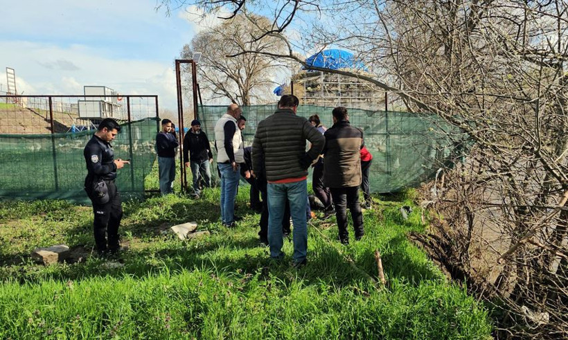 İtfaiye azgın sulardan çekip aldı: Tunca Nehri’nde korku dolu anlar - Resim : 3
